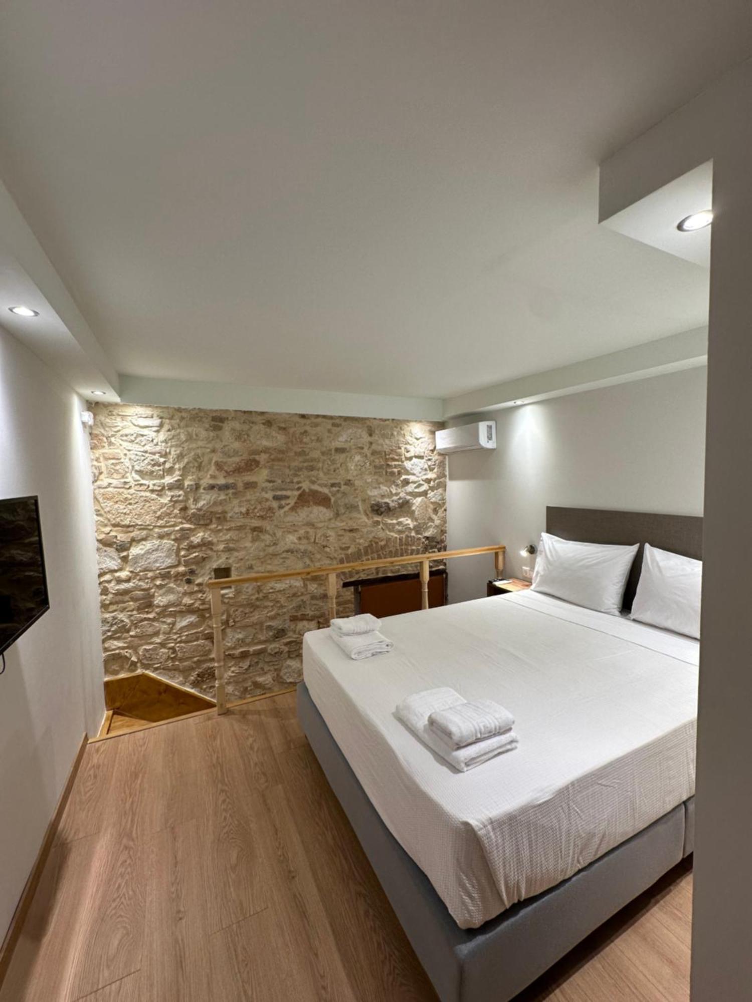 Q Rocco Apartments, Corfu Town Exterior photo